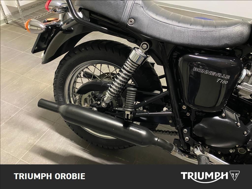 TRIUMPH Bonneville 865 T100 