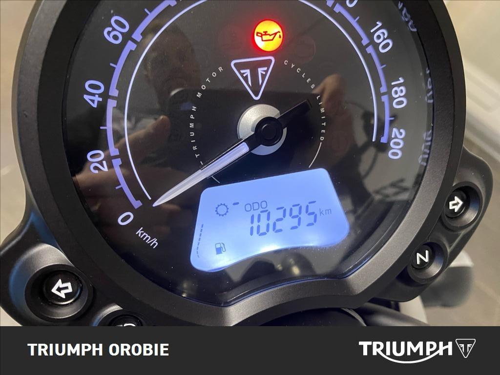 TRIUMPH Street Twin 900 