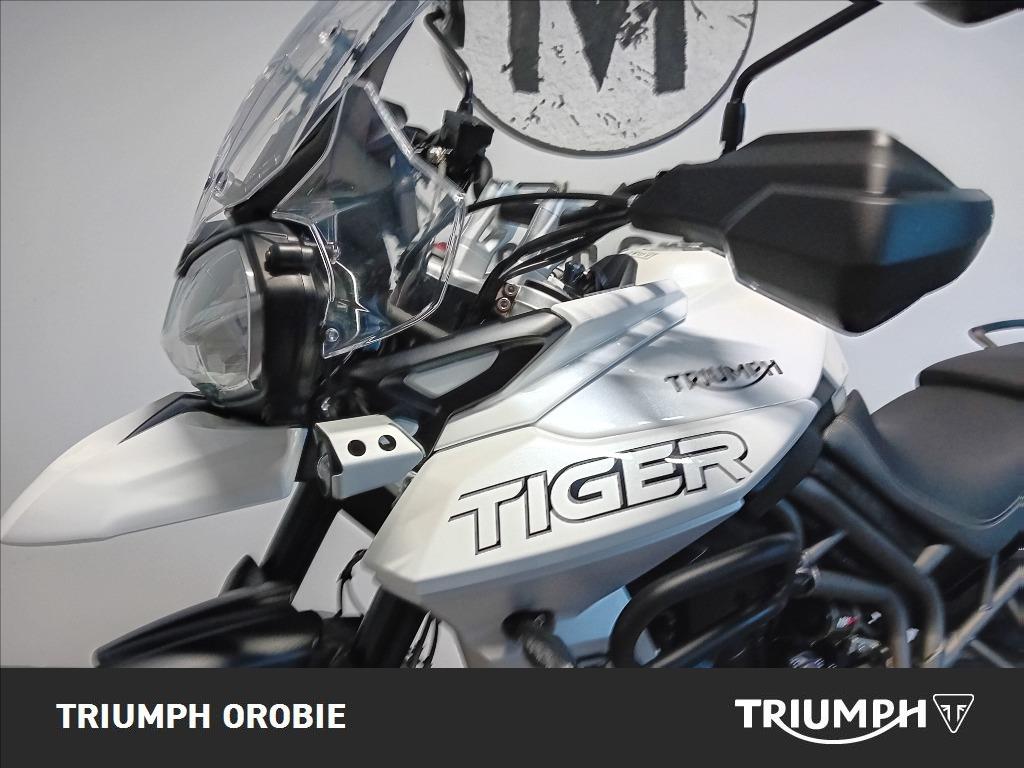 TRIUMPH Tiger 800 XCA Abs