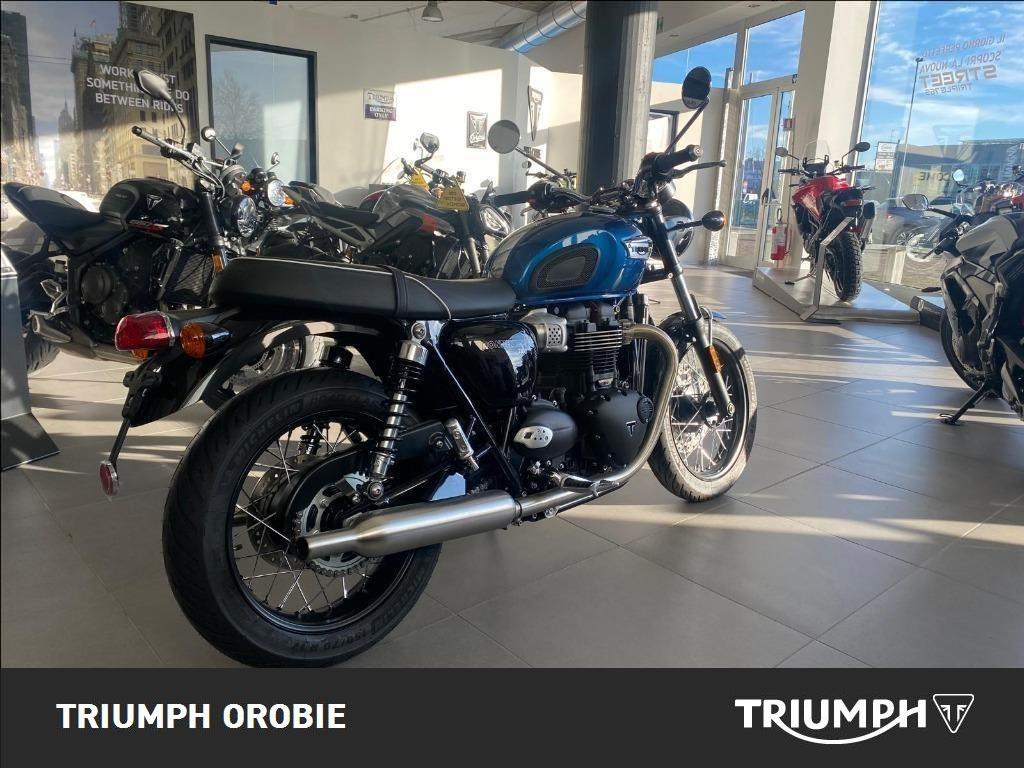 TRIUMPH Bonneville 900 T100 Chrome Edition