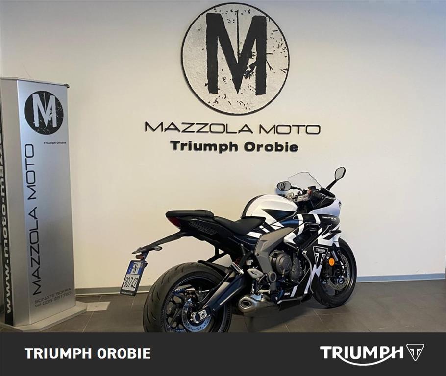TRIUMPH Daytona 660 Abs