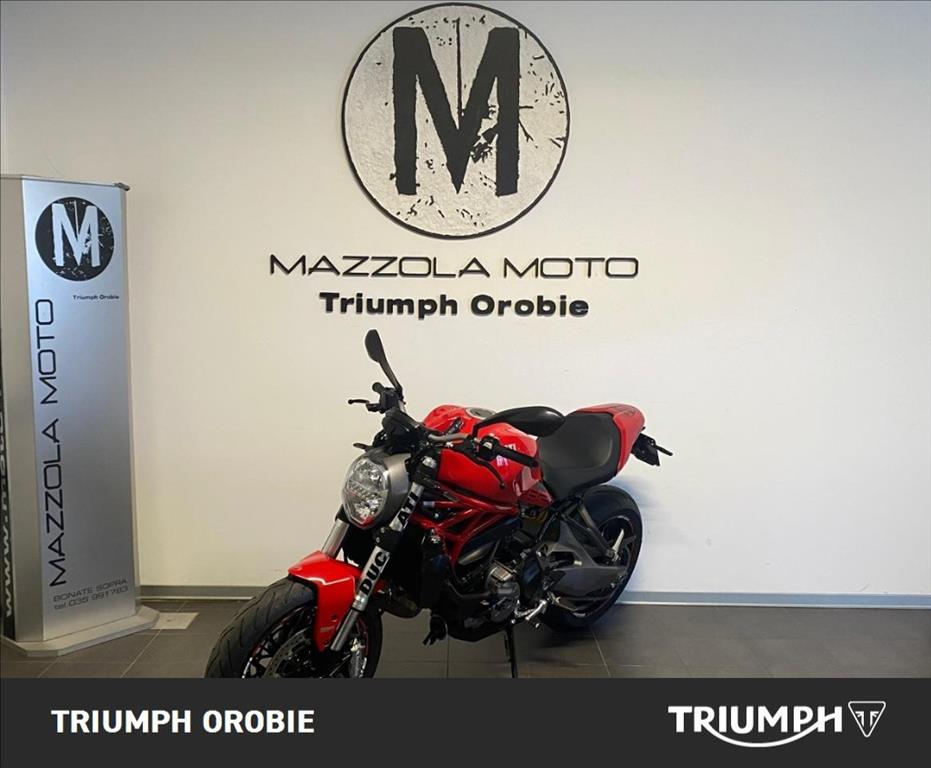 DUCATI Monster 821 Red