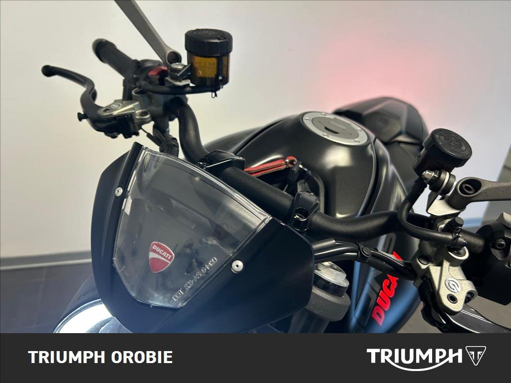 DUCATI Monster 937 plus Dark Stealth