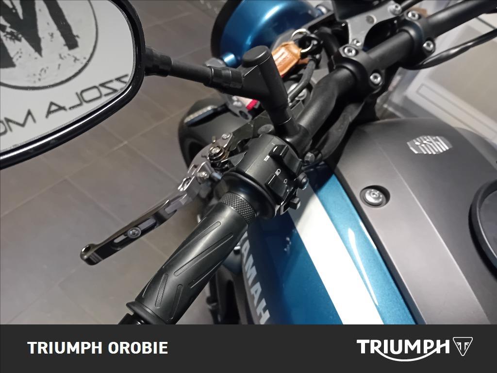 YAMAHA XSR 900 Abs
