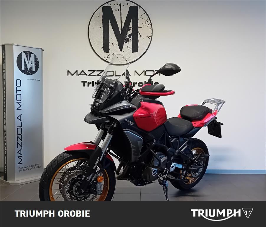 QJ MOTOR SRT 700 S X