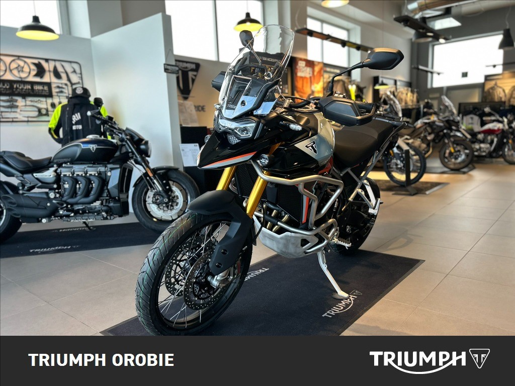 TRIUMPH Tiger 900 Desert Edition