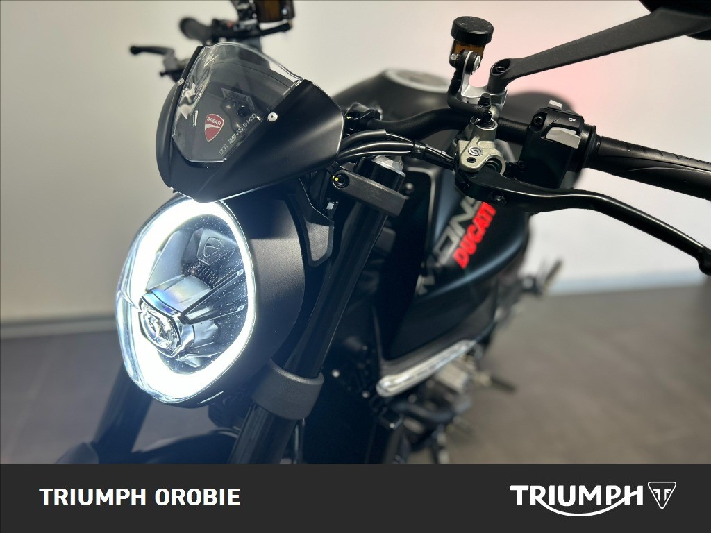DUCATI Monster 937 plus Dark Stealth