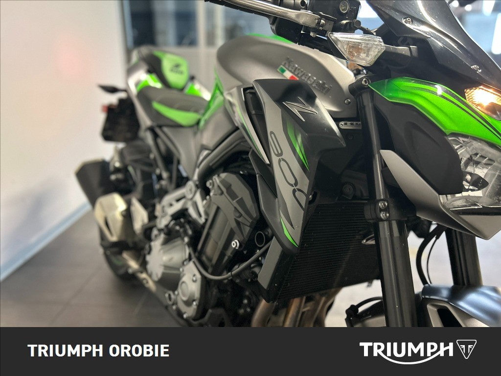 KAWASAKI Z 900 