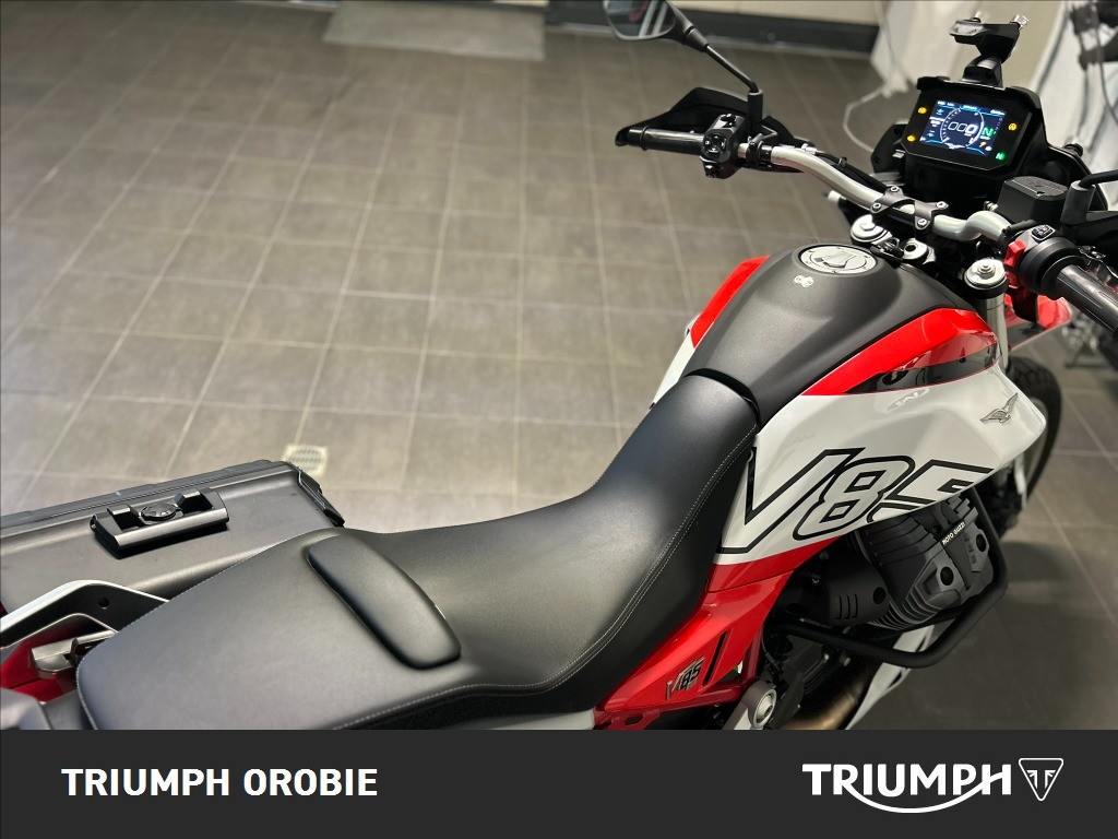 MOTO GUZZI V85 TT Abs