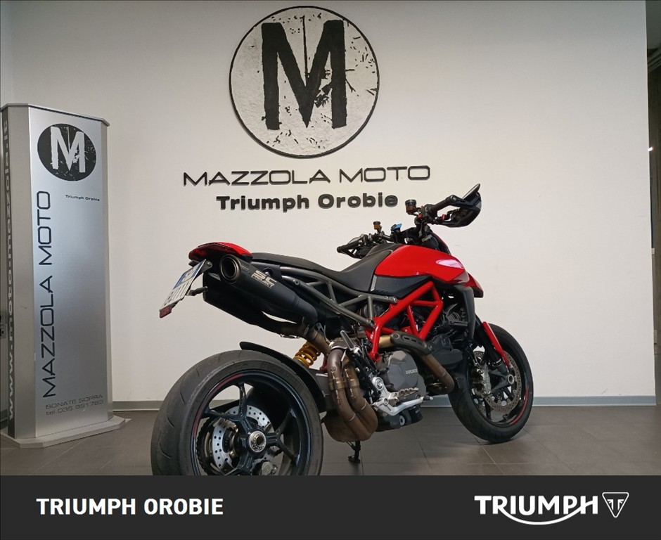 DUCATI Hypermotard 950 Red