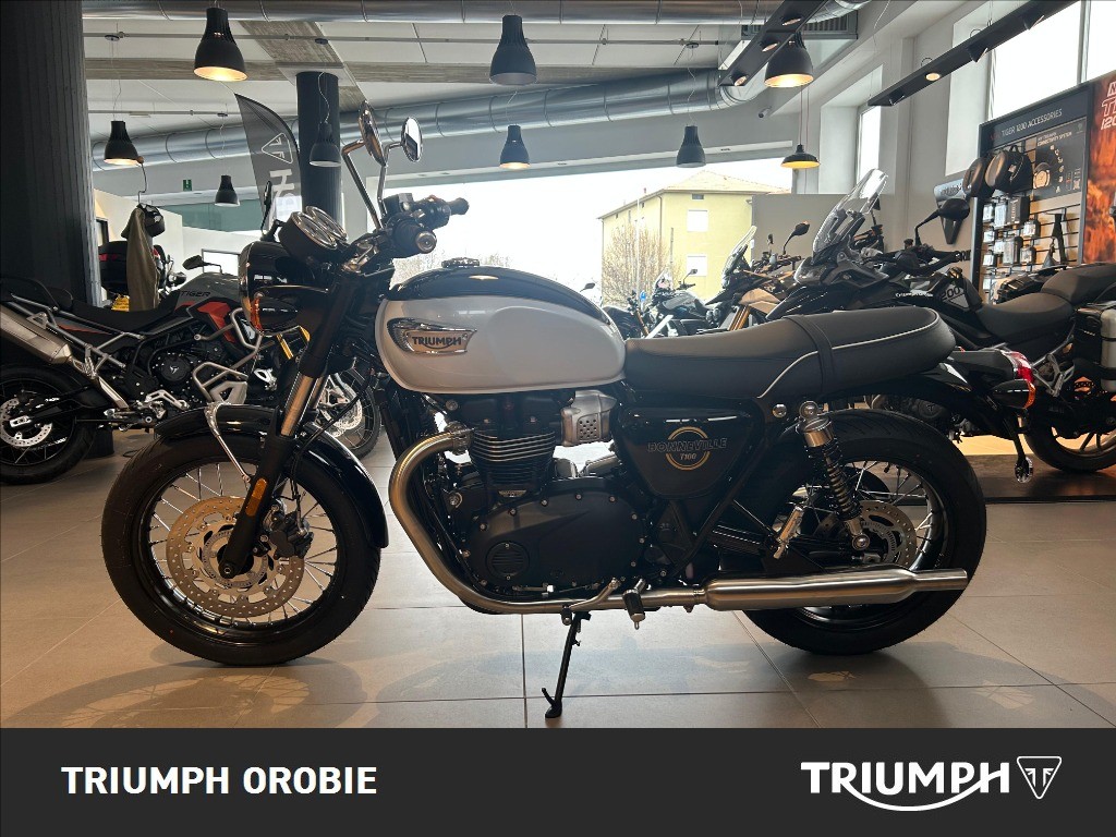 TRIUMPH Bonneville 900 T100 
