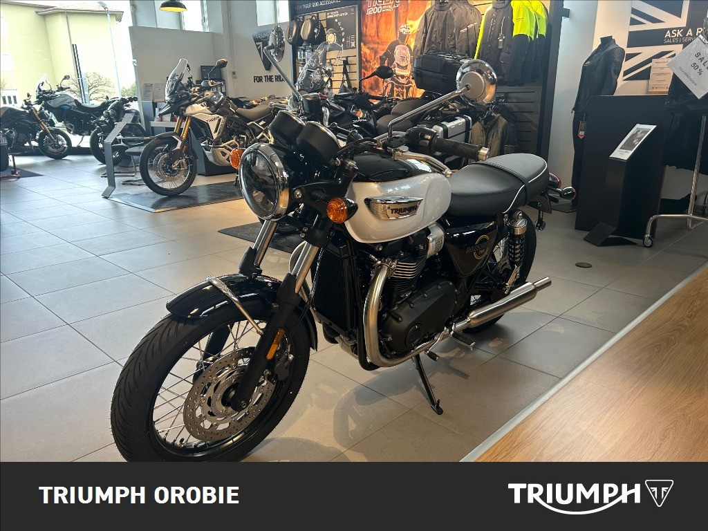 TRIUMPH Bonneville 900 T100 