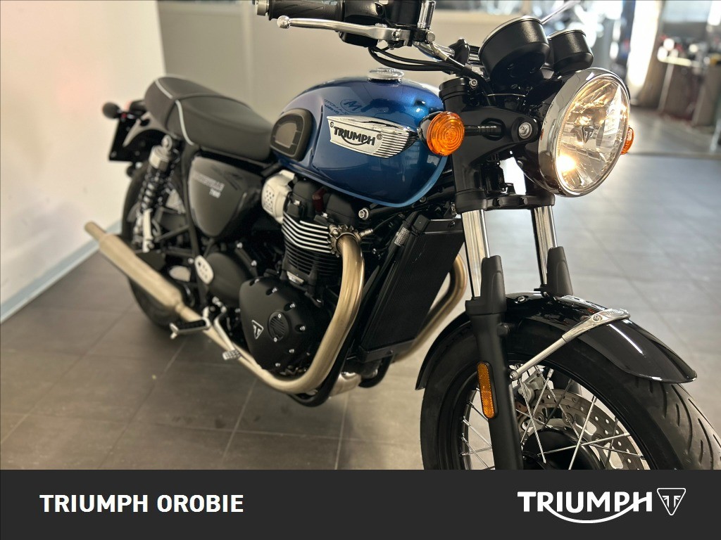 TRIUMPH Bonneville 900 T100 E5