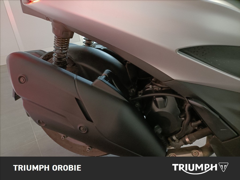 PIAGGIO Beverly 400 hpe S abs-asr