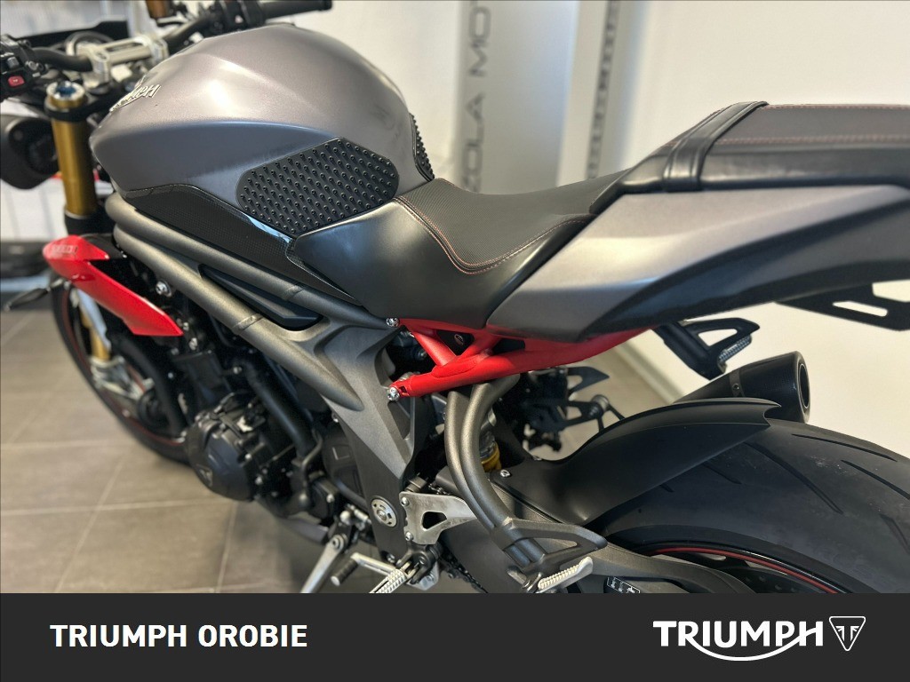 TRIUMPH Speed Triple R 1050 Abs