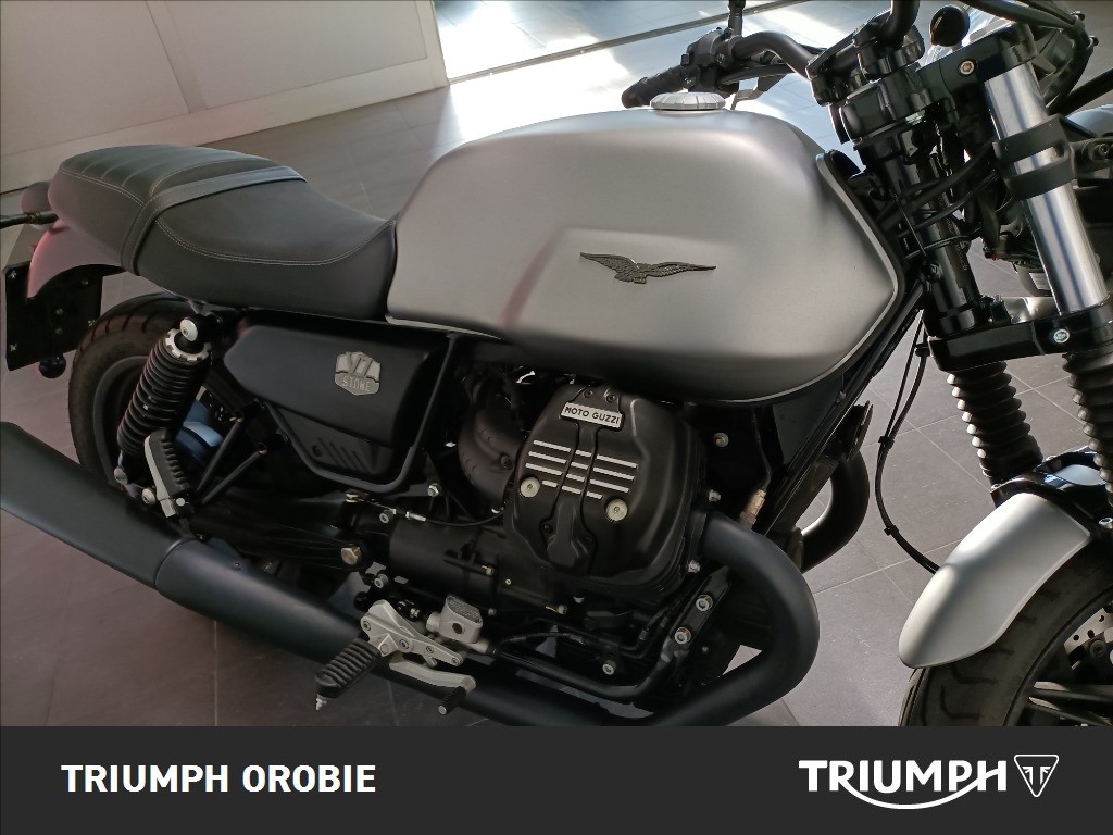 MOTO GUZZI V7 850 Stone Abs
