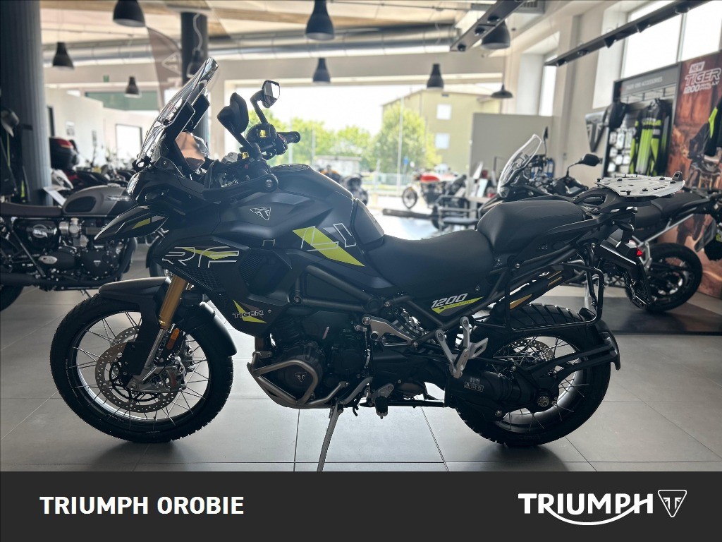 TRIUMPH Tiger 1200 Desert Edition