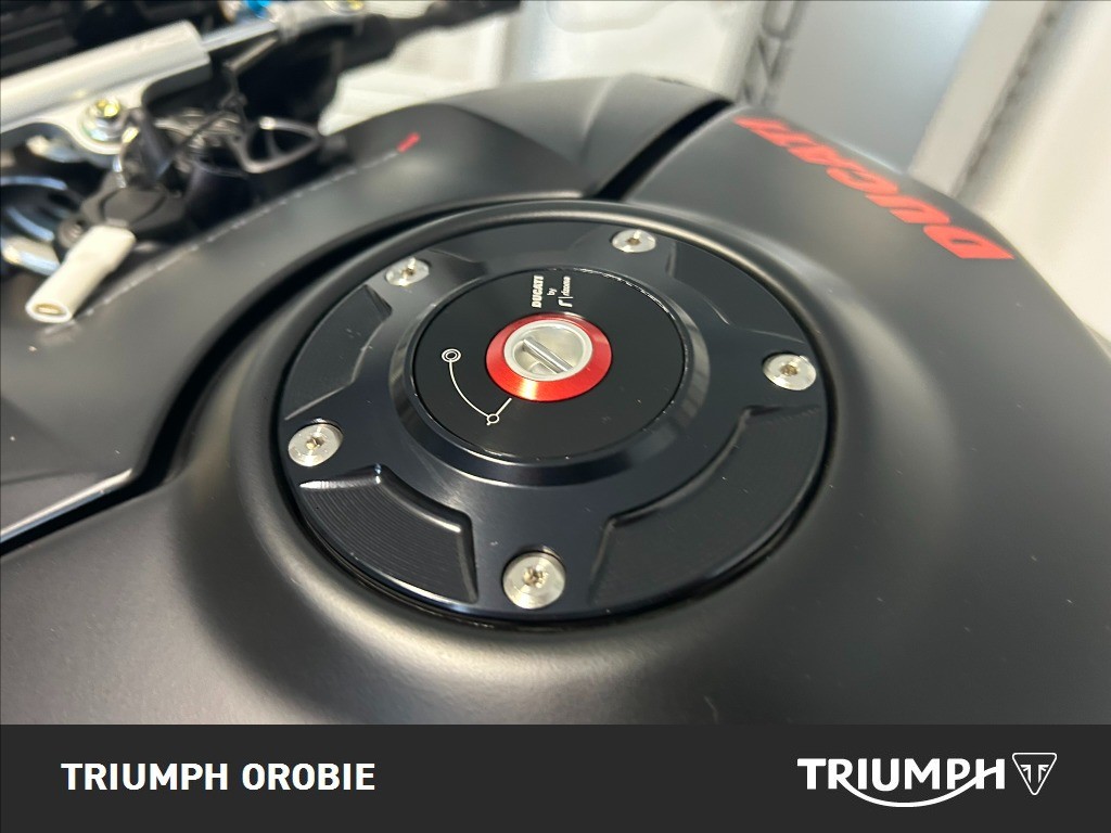 DUCATI Streetfighter V4 1100 S grey nero