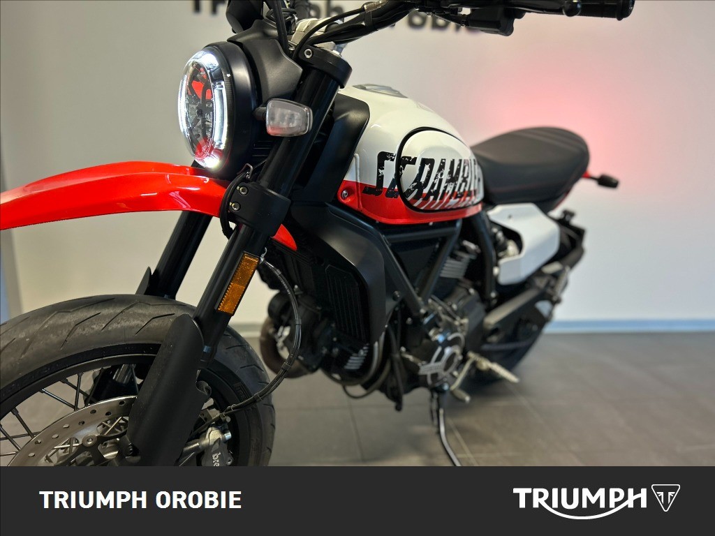 DUCATI Scrambler 800 Urban Motard
