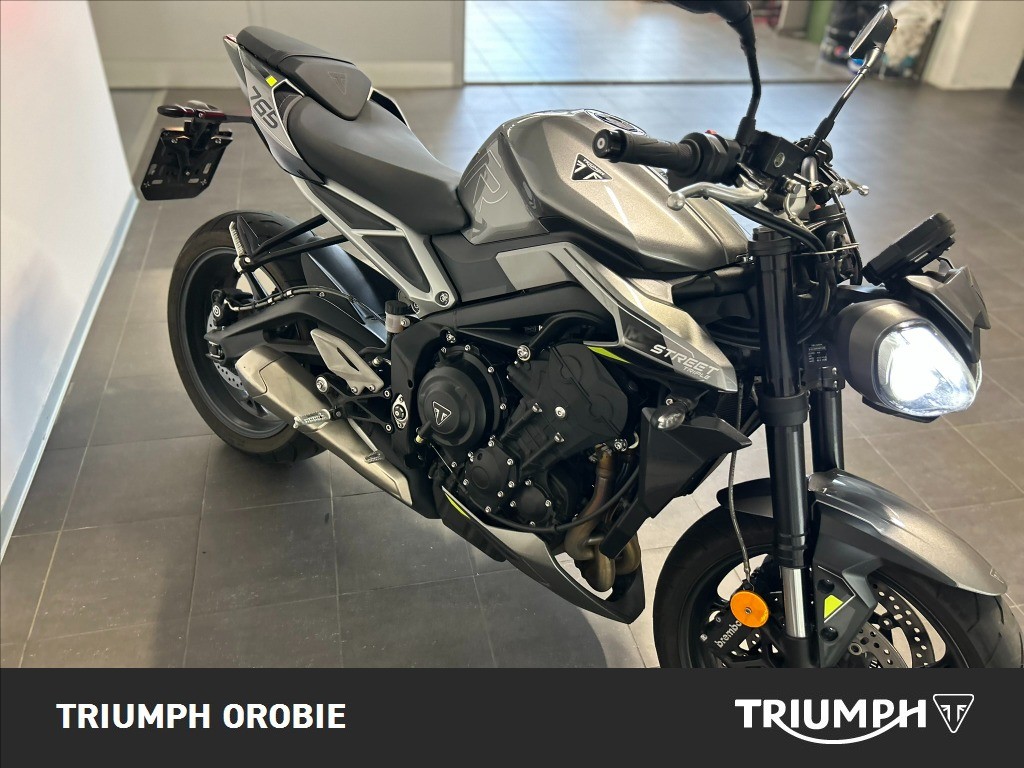 TRIUMPH Street Triple 765 R