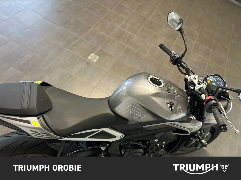 TRIUMPH Street Triple 765 R