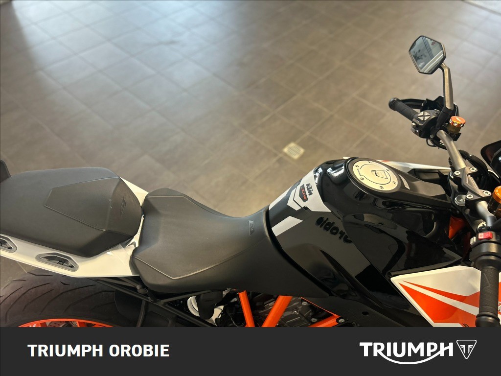 KTM 1290 Super Duke GT