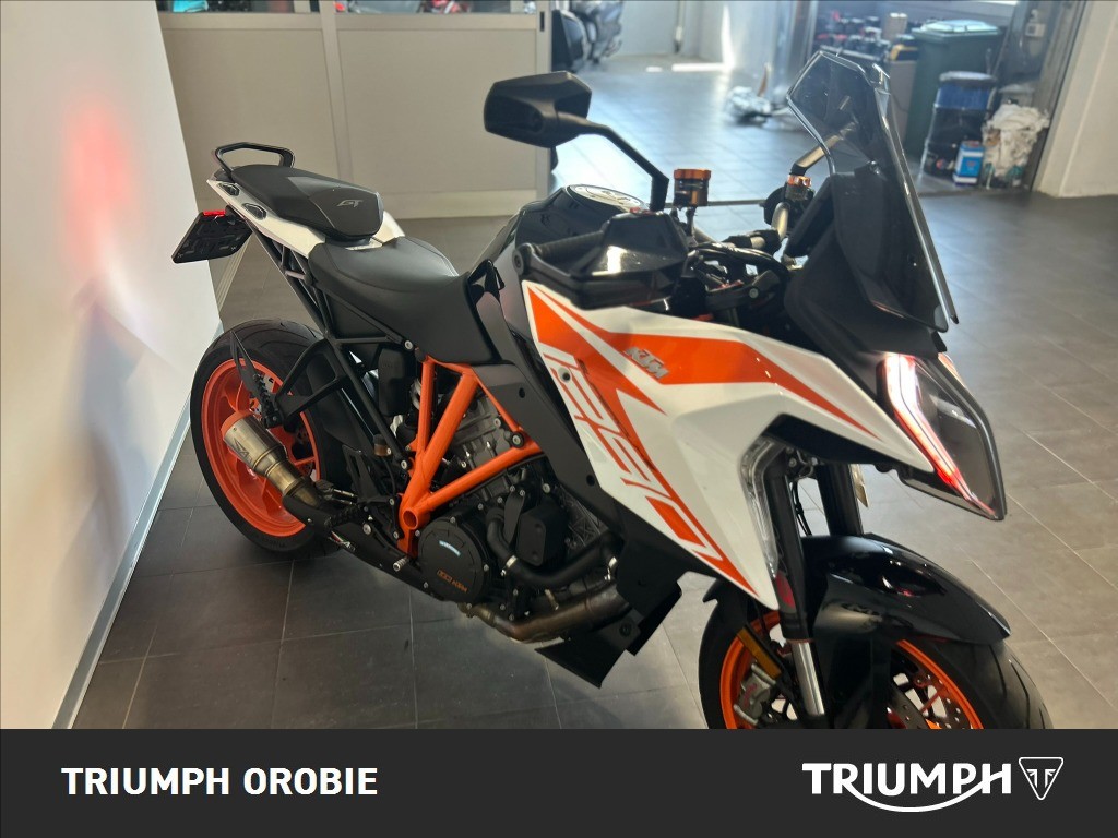 KTM 1290 Super Duke GT
