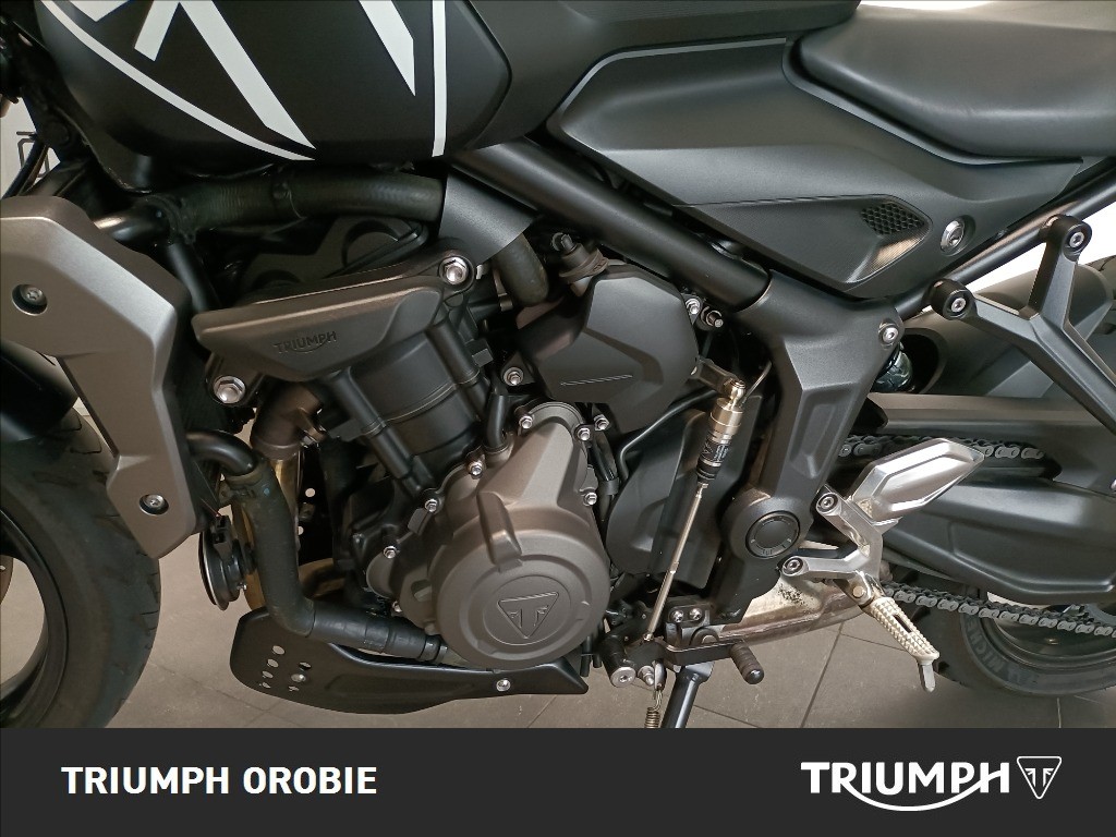 TRIUMPH Trident 660 Jet Black Abs