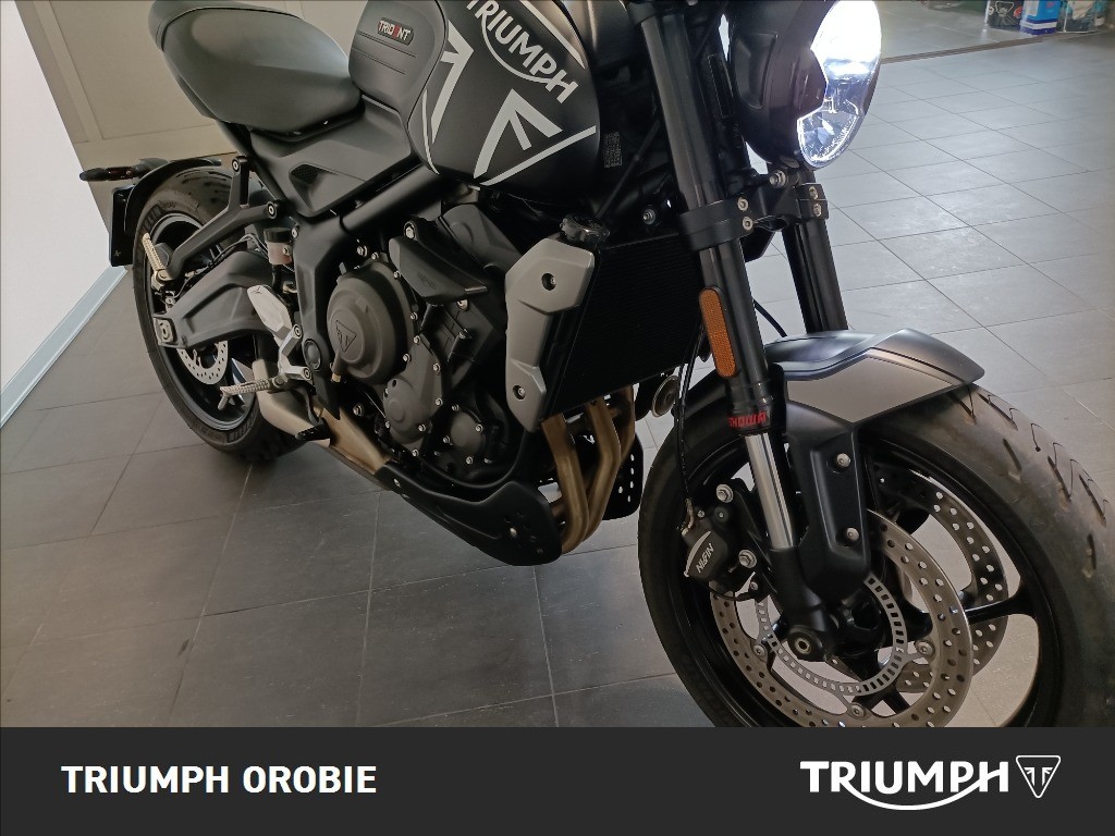 TRIUMPH Trident 660 Jet Black Abs