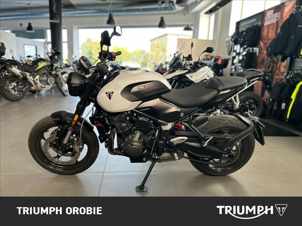 TRIUMPH Trident 660 Snowdonia White Abs