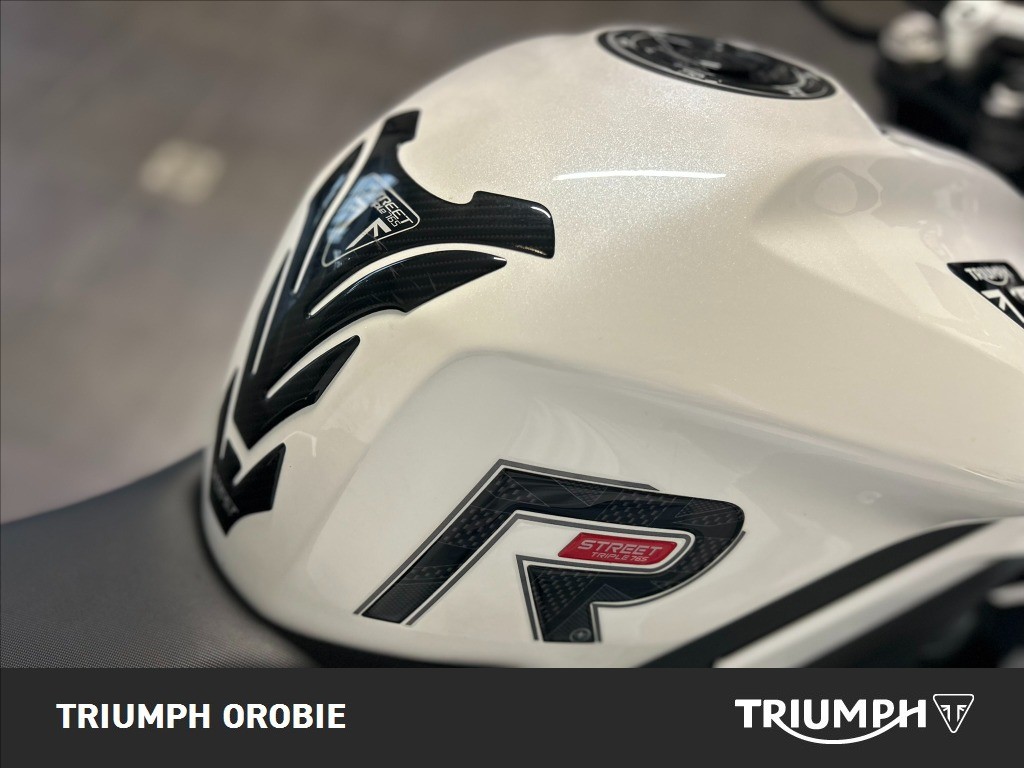 TRIUMPH Street Triple 765 R