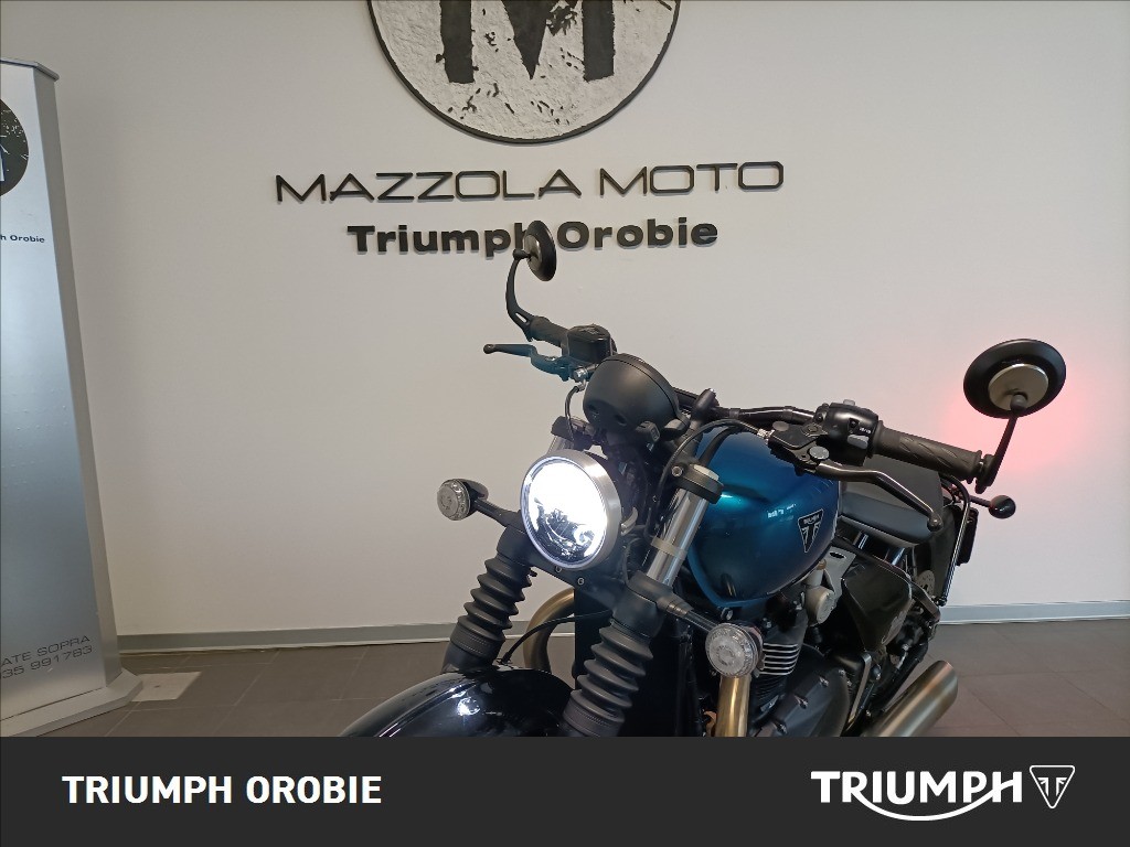 TRIUMPH Bonneville 1200 Bobber 