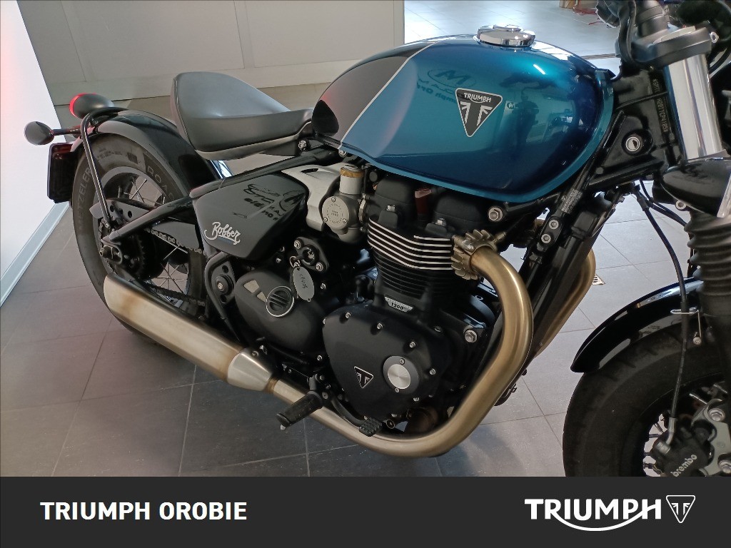 TRIUMPH Bonneville 1200 Bobber 