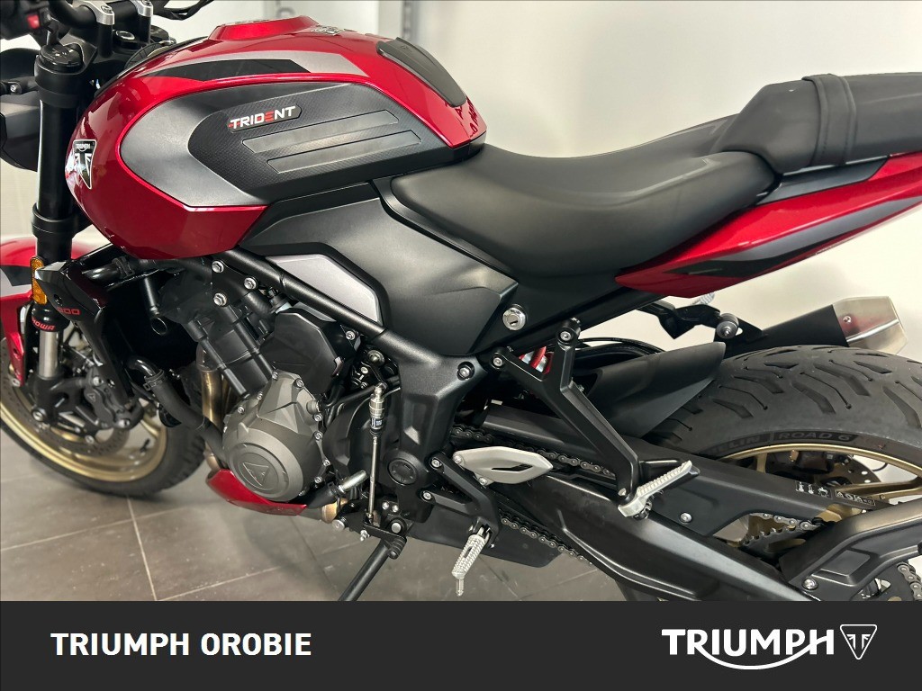 TRIUMPH Trident 800 Carnival Red Abs